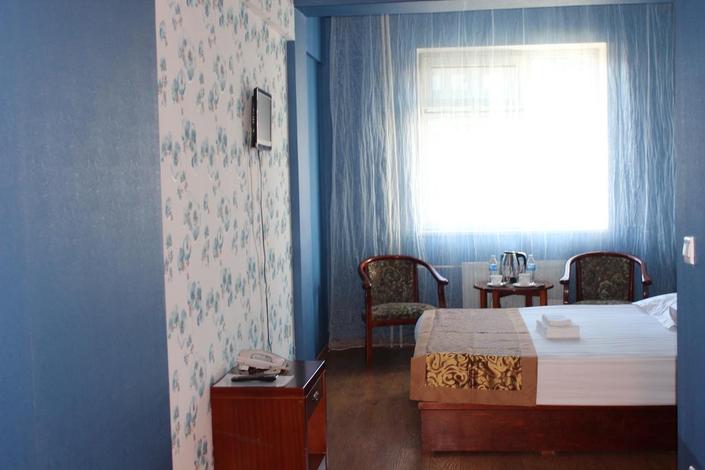 Toto Hotel Улан-Батор Екстер'єр фото