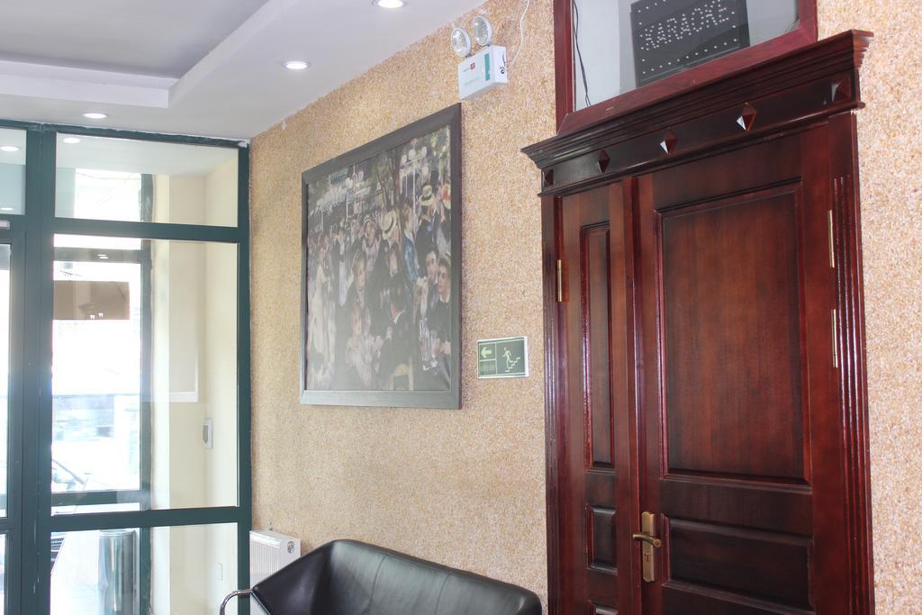 Toto Hotel Улан-Батор Екстер'єр фото