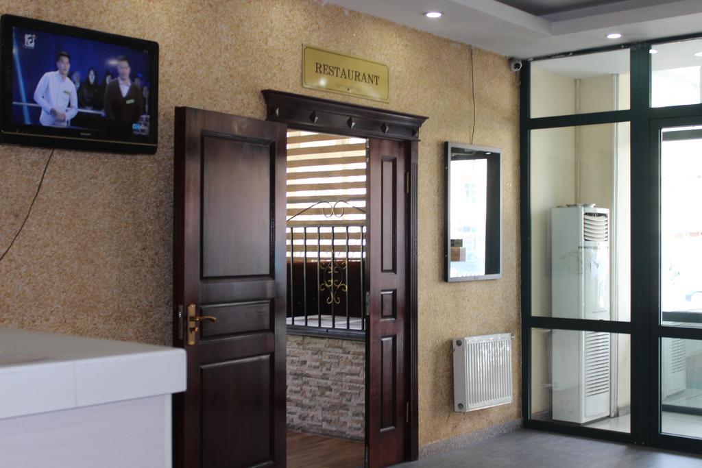 Toto Hotel Улан-Батор Екстер'єр фото